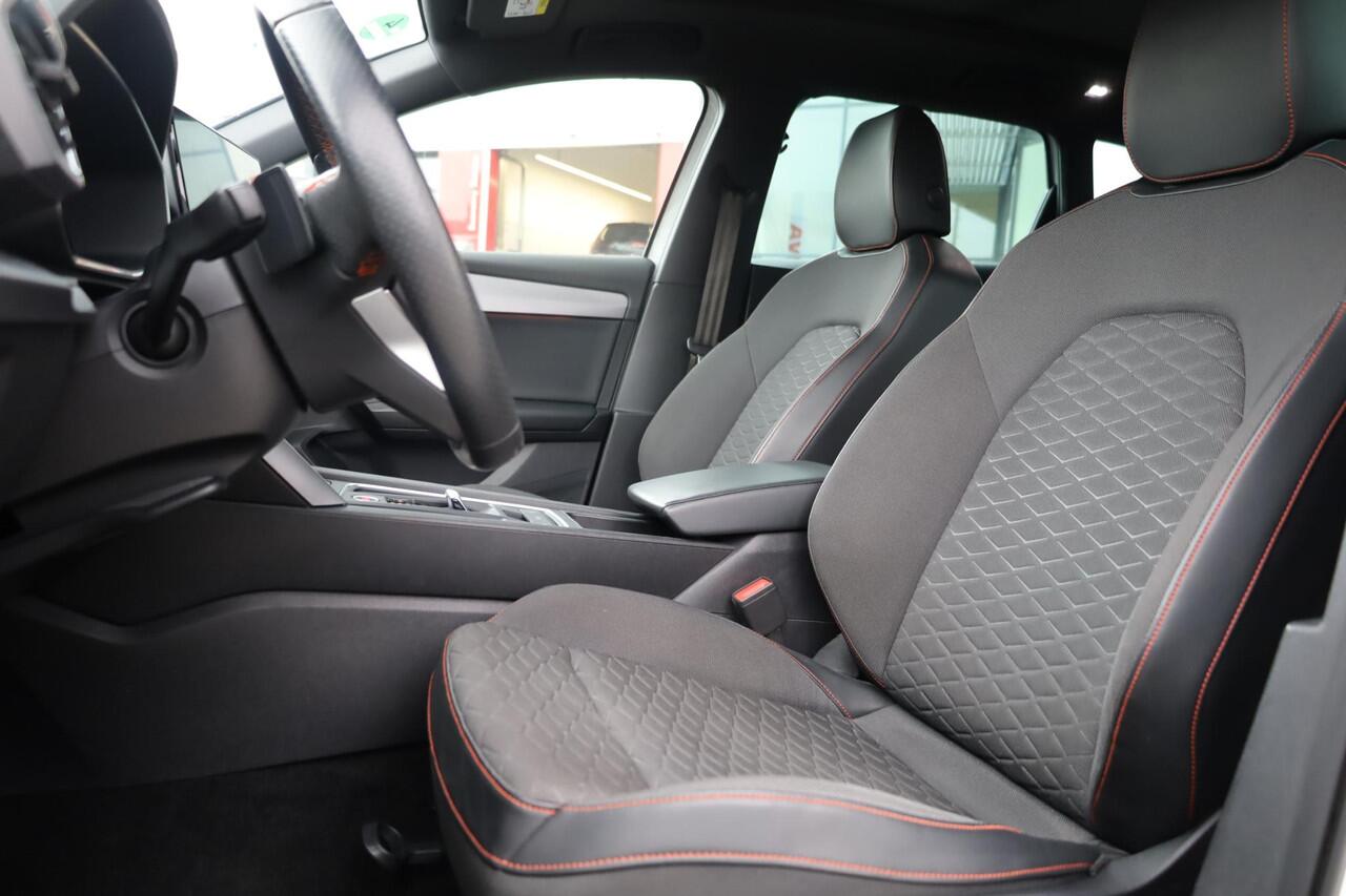 Seat LEON Sportstourer 1.4 TSI eHybrid PHEV FR PL ¤613 p/m* 204PK / 150kW Side assist sfeerverlichting navigatie grootbeeld leder alcantara ACC cruise control FR FULL Led cruise control parkeersensoren multifunctioneel lederen stuurwiel doorn ons geleverd en door o