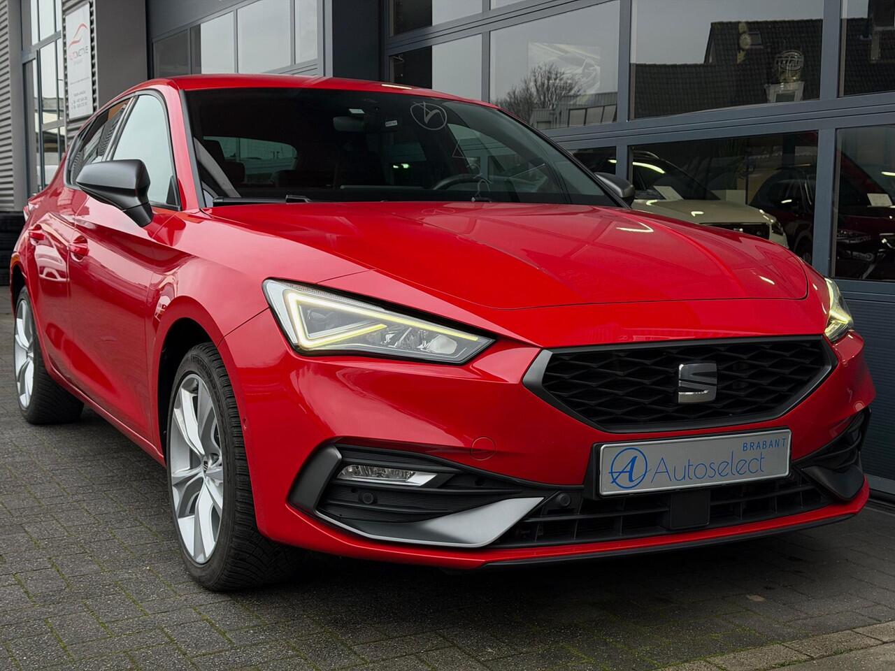 Seat LEON 1.4 TSI eHybrid PHEV FR CarPlay Camera ACC