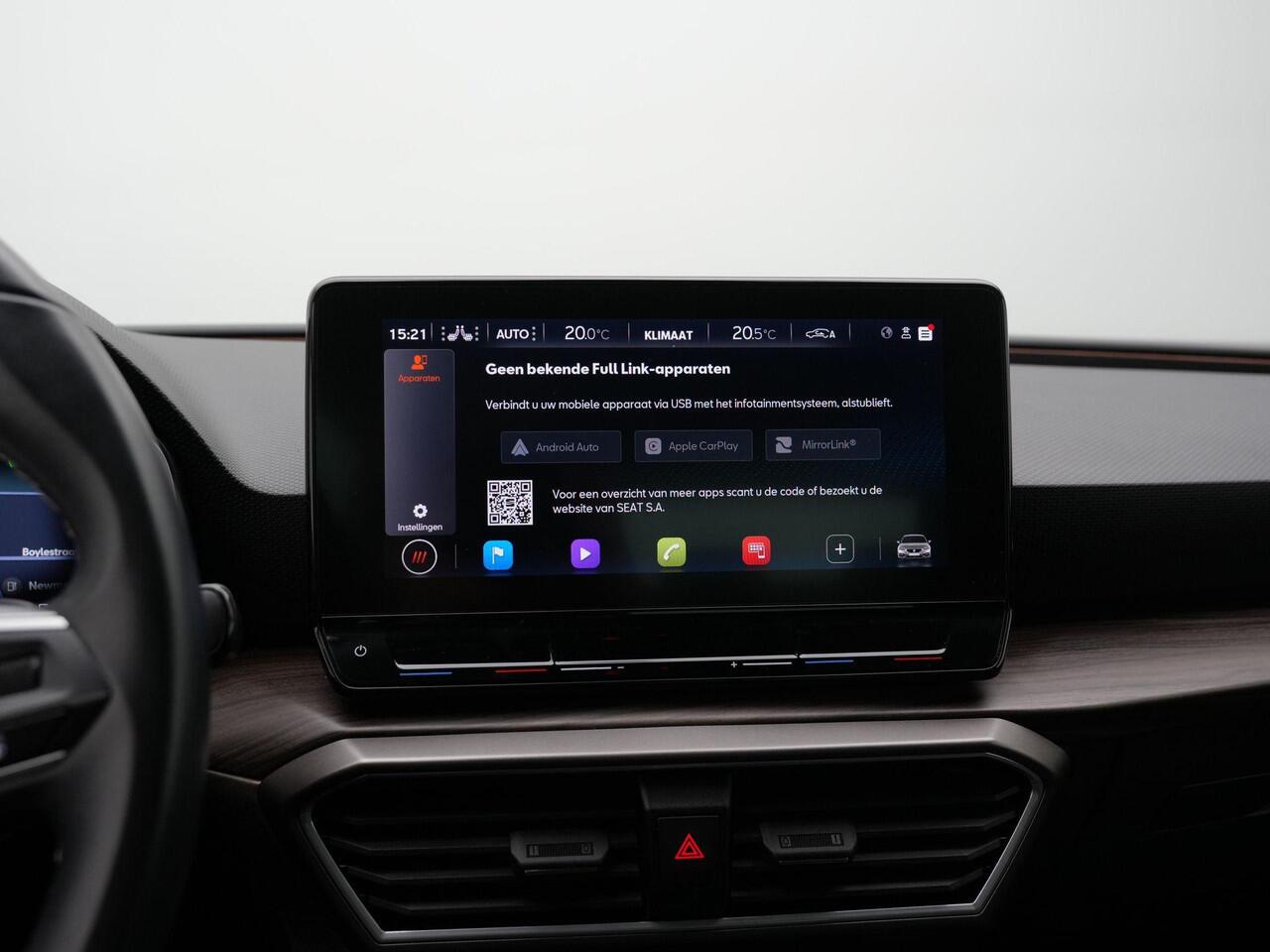 Seat LEON 1.4 TSI eHybrid 204 pk DSG PHEV Xcellence | Stuur-/stoelverwarming | Navigatie | Parkeersensoren voor/achter