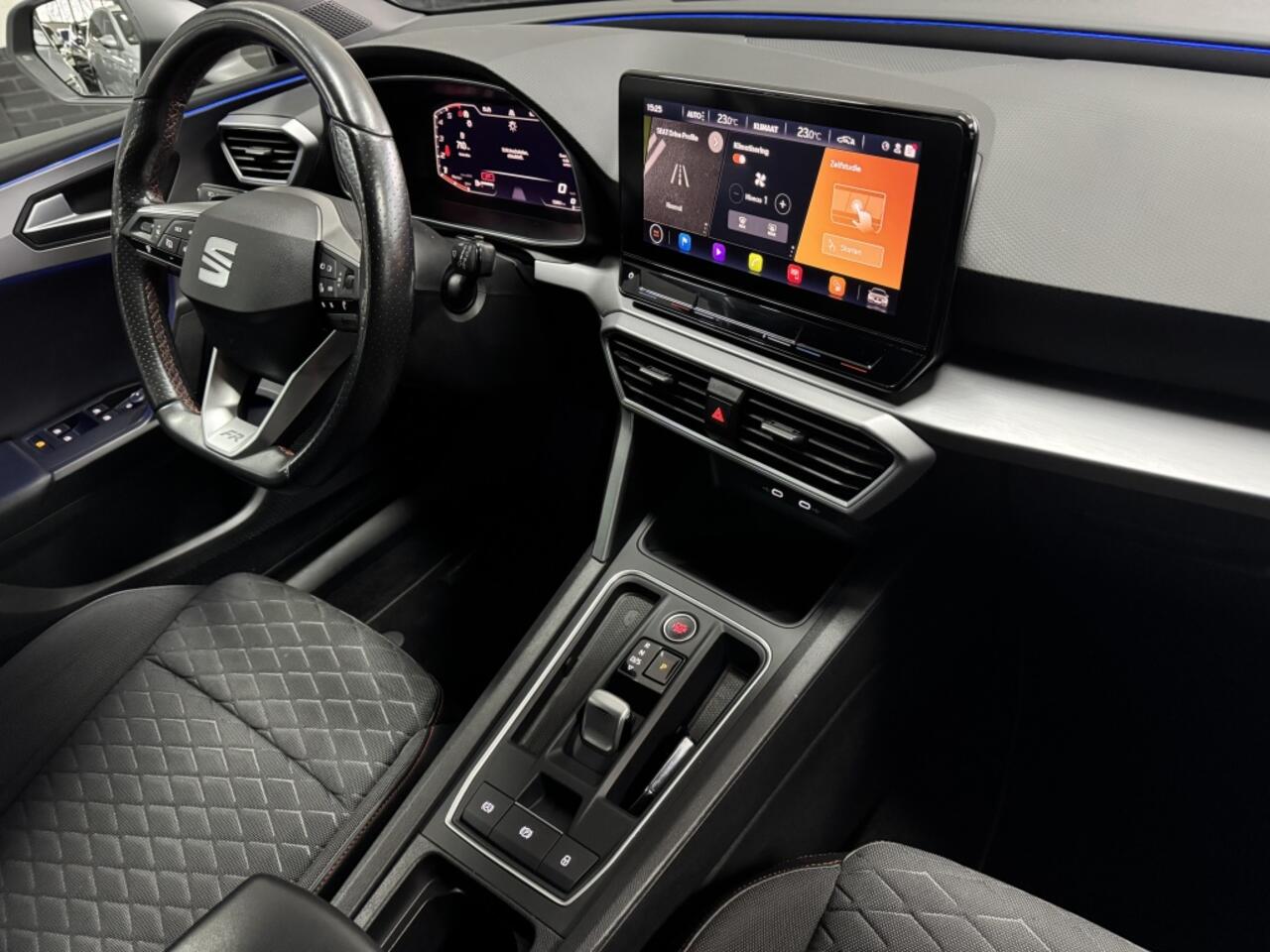 Seat LEON 2.0 TDI FR 2021 AUT. ACC SFEER KEYLESS