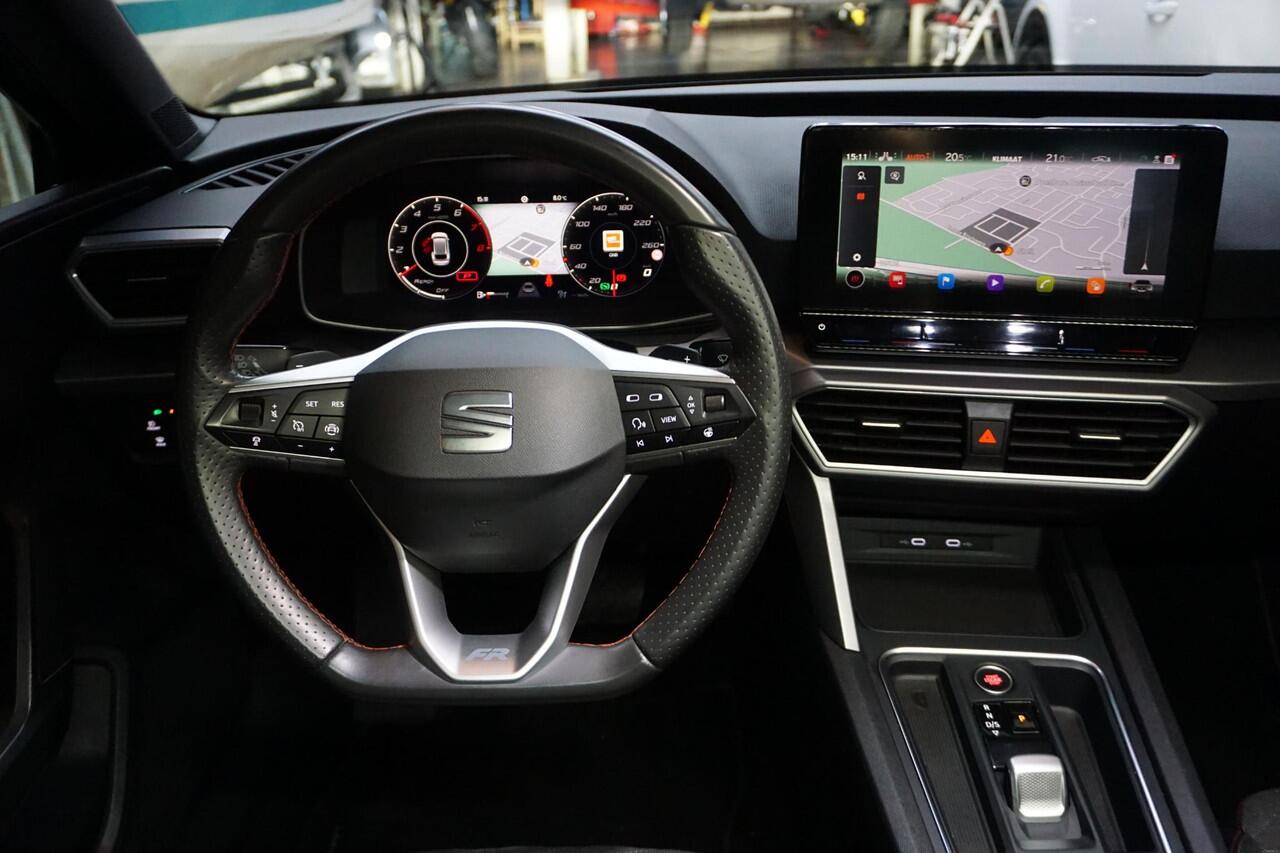 Seat LEON Sportstourer 1.5 eTSI FR Business Intense