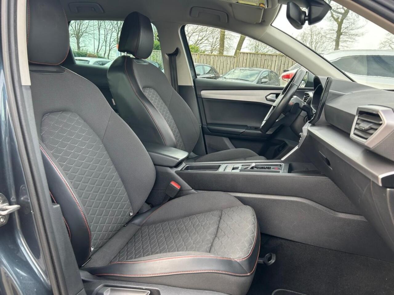 Seat LEON 1.4 TSI eHybrid PHEV FR, Camera, ACC, Apple Carplay