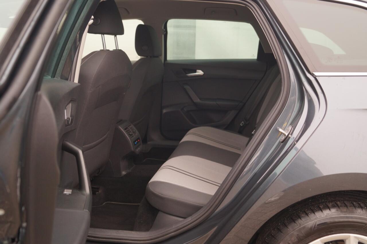 Seat LEON Sportstourer 1.5 TSI 130pk Style Launch Editon -NAVI-