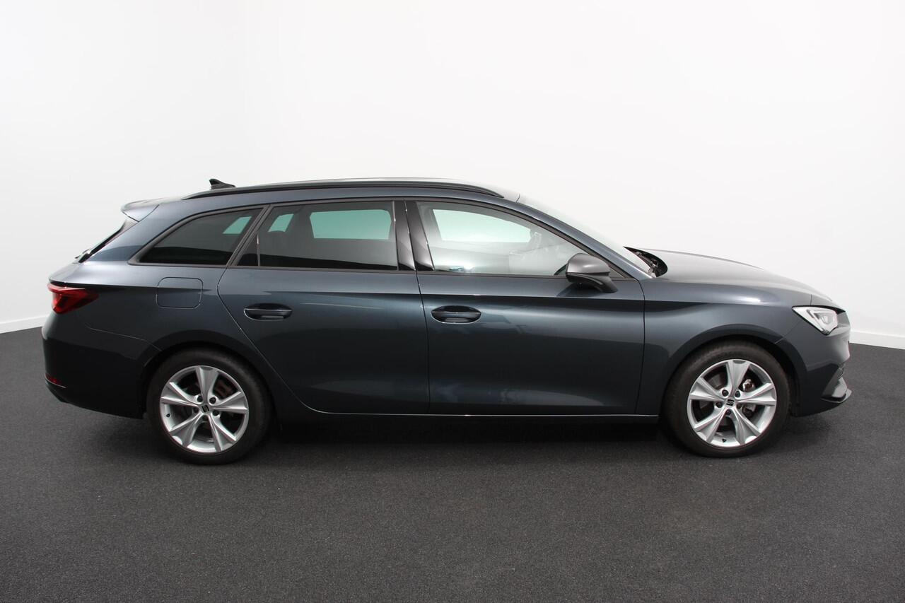 Seat LEON ST 1.5 TSI 150pk Automaat ST FR | Navigatie | Adaptive Cruise Control | Lane Assist | Stoel/Stuurverwarming | Keyless Go