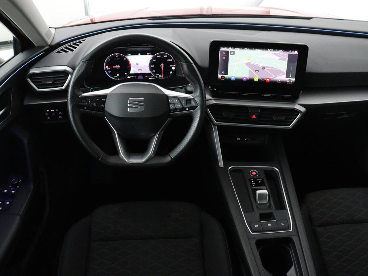 Seat LEON 1.4 TSI eHybrid PHEV FR | Stoel & stuurverwarming | Camera | Adaptive cruise | Carplay | Navigatie | Sfeerverlichting | Park Assist | Climate control | Full LED | PHEV | Plug In