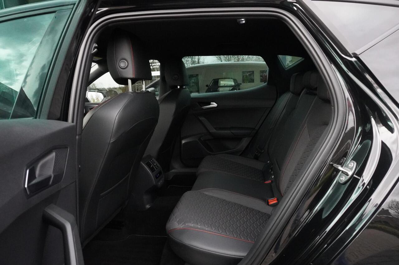 Seat LEON 1.5 TSI FR Business Intense | CARPLAY | ACC | CAMERA | NAVI | STOELVERW