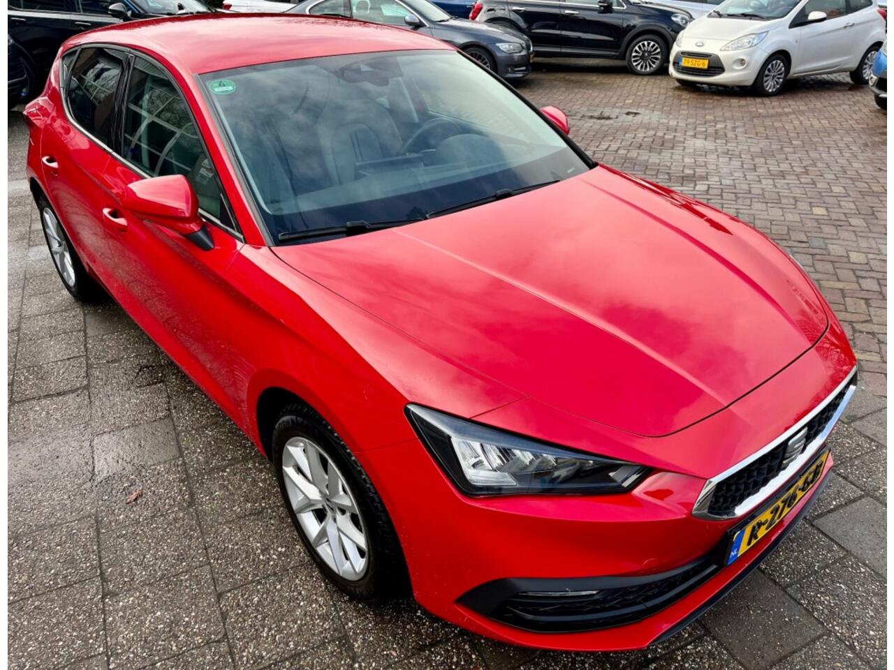Seat LEON 1.0 TSI STYLE L. ED. CAMERA DIGITAAL DASHBOARD