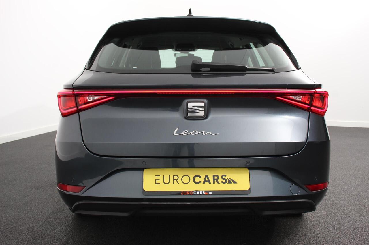 Seat LEON Sportstourer 1.5 eTSI 150pk DSG Style | Navigatie | Apple | Carplay/Android Auto | Parkeersensor achter | Adaptive Cruise Control | Stoelverwarming