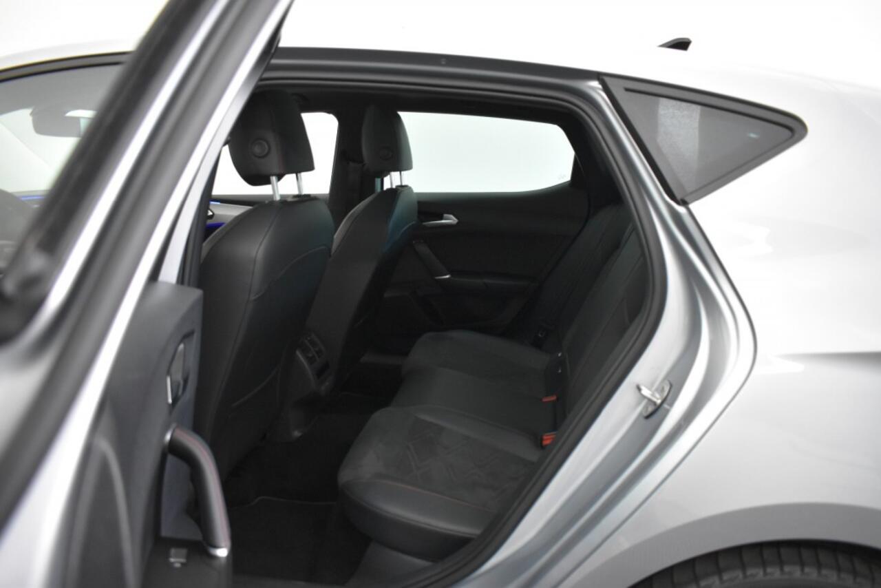 Seat LEON 1.0 eTSI 110PK FR Business Intense Automaat