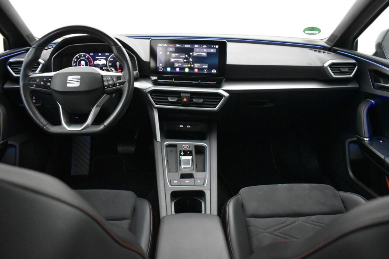 Seat LEON 1.0 eTSI 110PK FR Business Intense Automaat