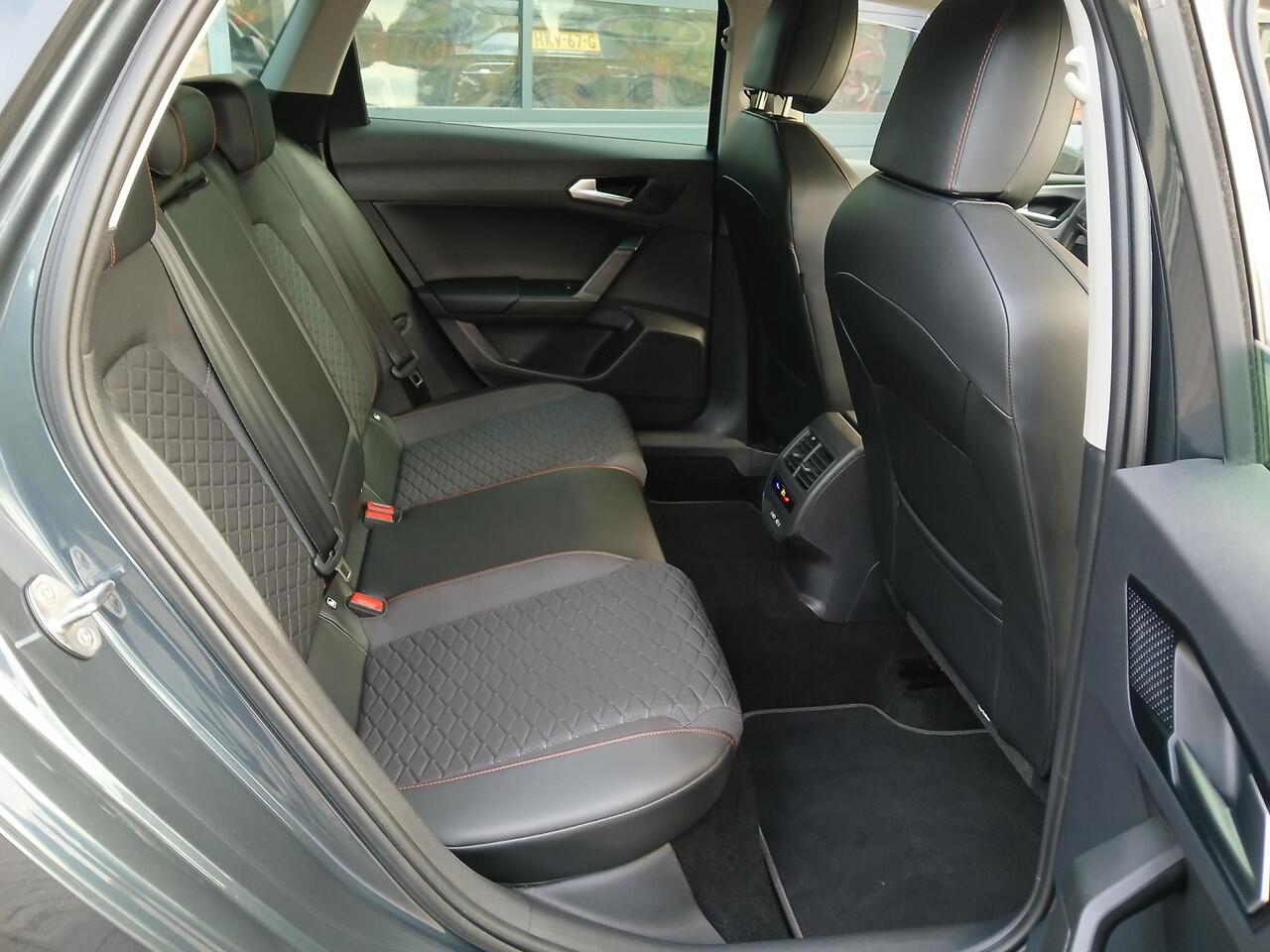 Seat LEON Sportstourer 1.5 TSI (150pk) FR Business Intense + Technology Pack