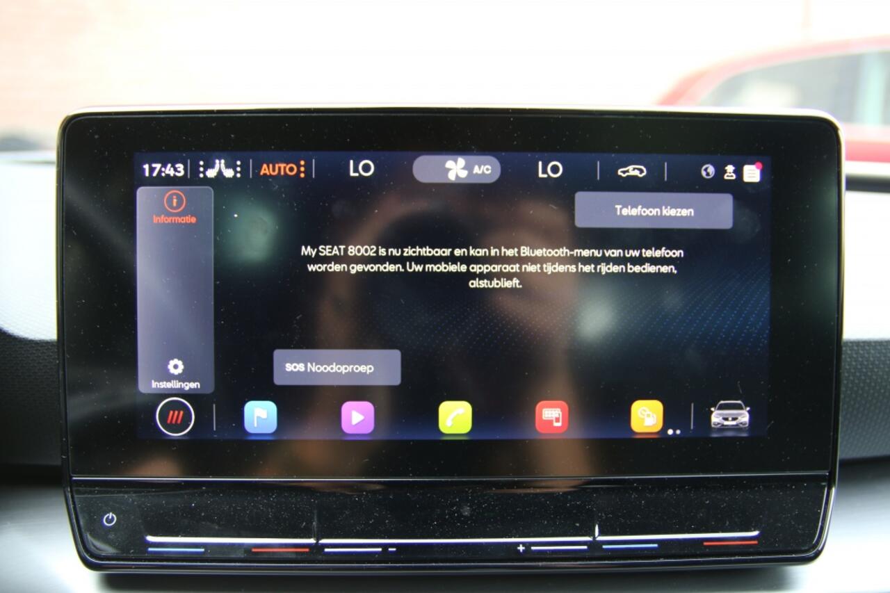 Seat LEON Sportstourer 1.5 eTSI FR Bns Int