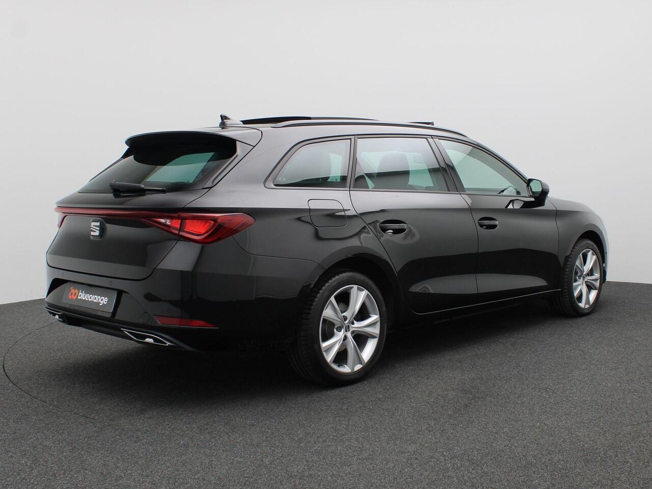 Seat LEON Sportstourer 1.4 TSI eHybrid PHEV FR Business Intense 204PK DSG SOH 87%, Panorama Dak, Elektr. Achterklep, Achteruitrijcamera, Keyless, Adaptieve Cruise Controle, Stoel-stuurverwarming, 17" LM Velgen