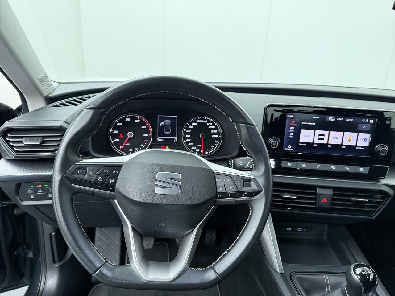 Seat LEON Sportstourer 1.0 TSI Reference | 90 PK | Cruise control | Led verlichting | Climate control | Apple Carplay/Android Auto |