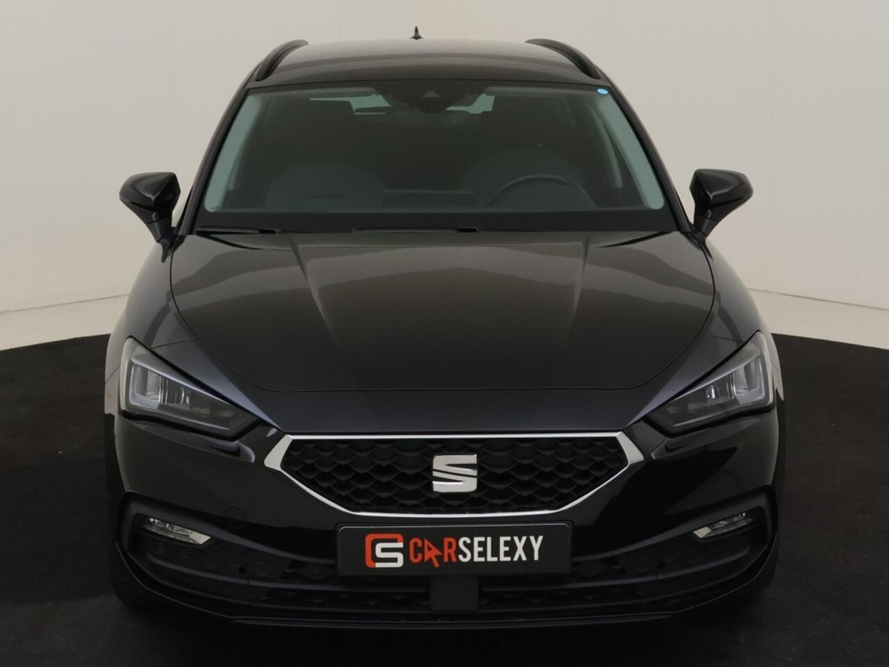Seat LEON 1.0 eTSI Style | Cruise | Stuur/stoel verwarm. | Camera | Navi |
