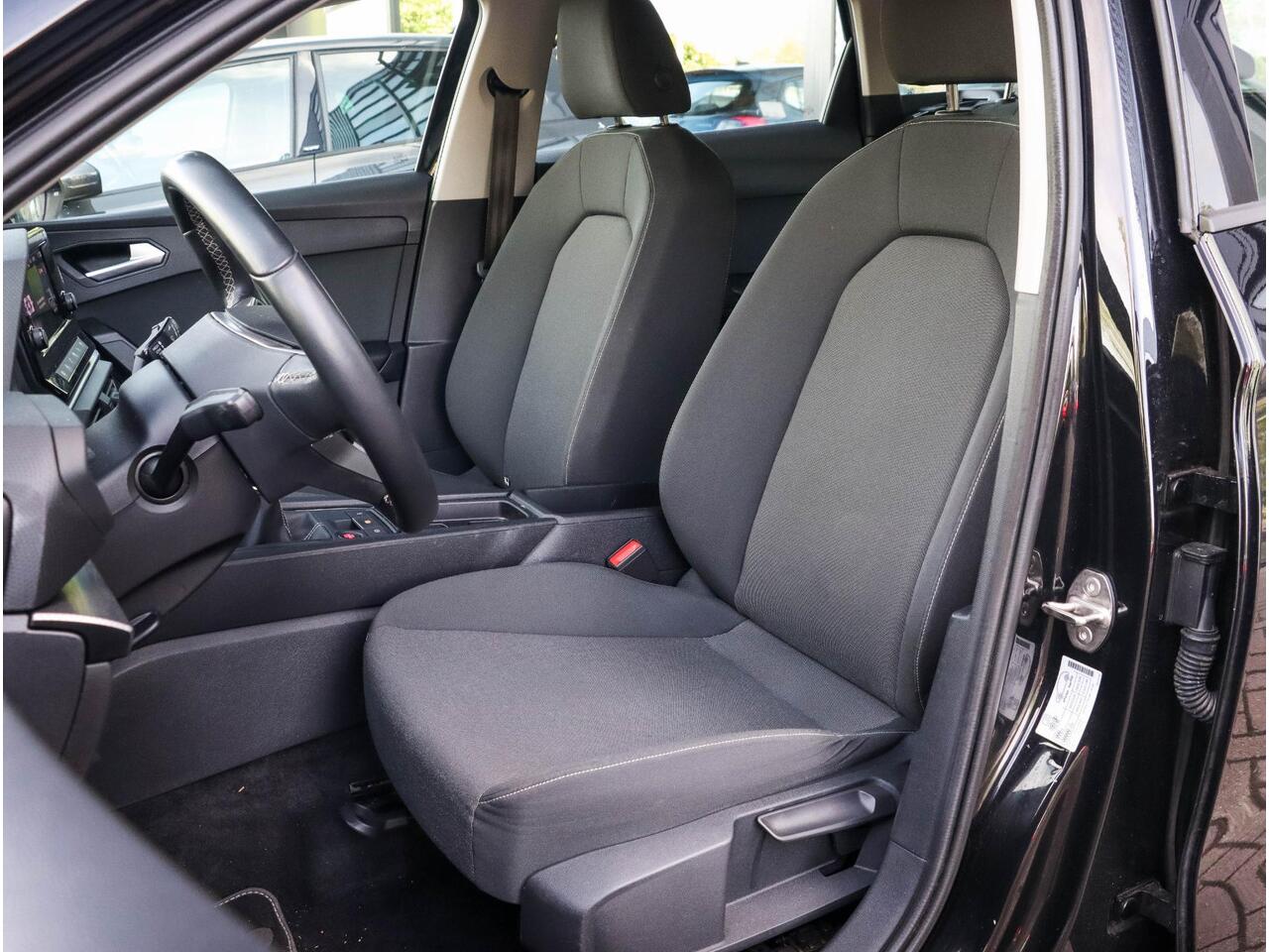 Seat LEON Sportstourer 1.0 TSI Reference Cruise control | Carplay | 1e eigenaar!