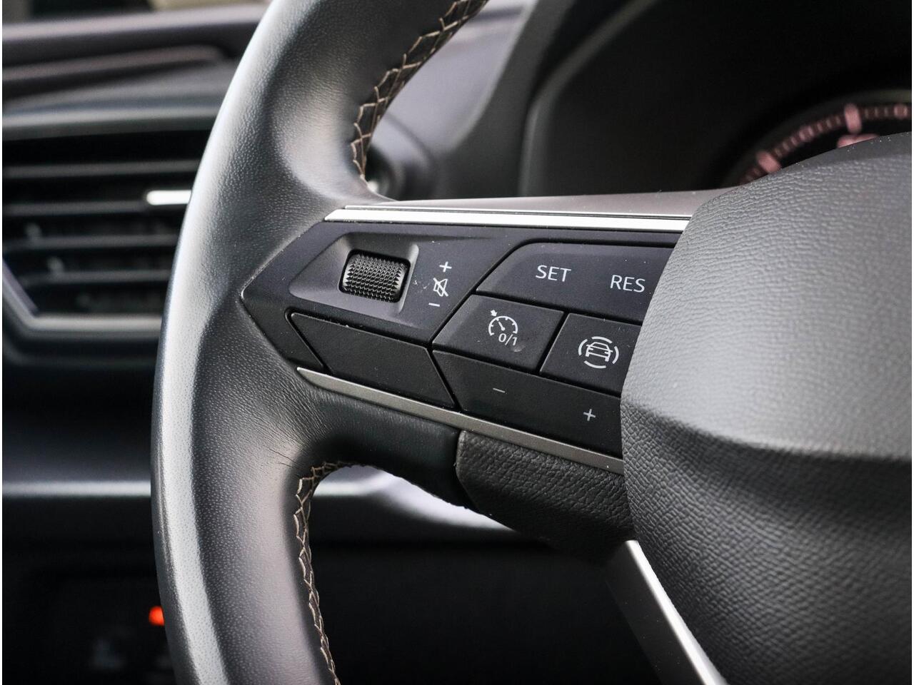 Seat LEON Sportstourer 1.0 TSI Reference | Carplay | 1e eigenaar! | Cruise