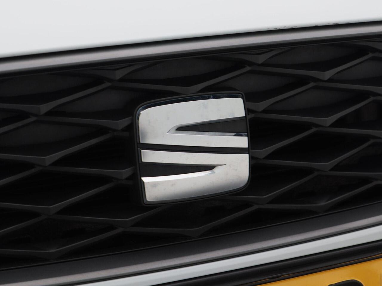 Seat LEON Sportstourer 1.0 eTSi 110 Pk Automaat FR Business | LED | Virtual Cockpit | Navigatie | Climate | Lane Assist | PDC achter | 17 Inch | 78.647 Km!!