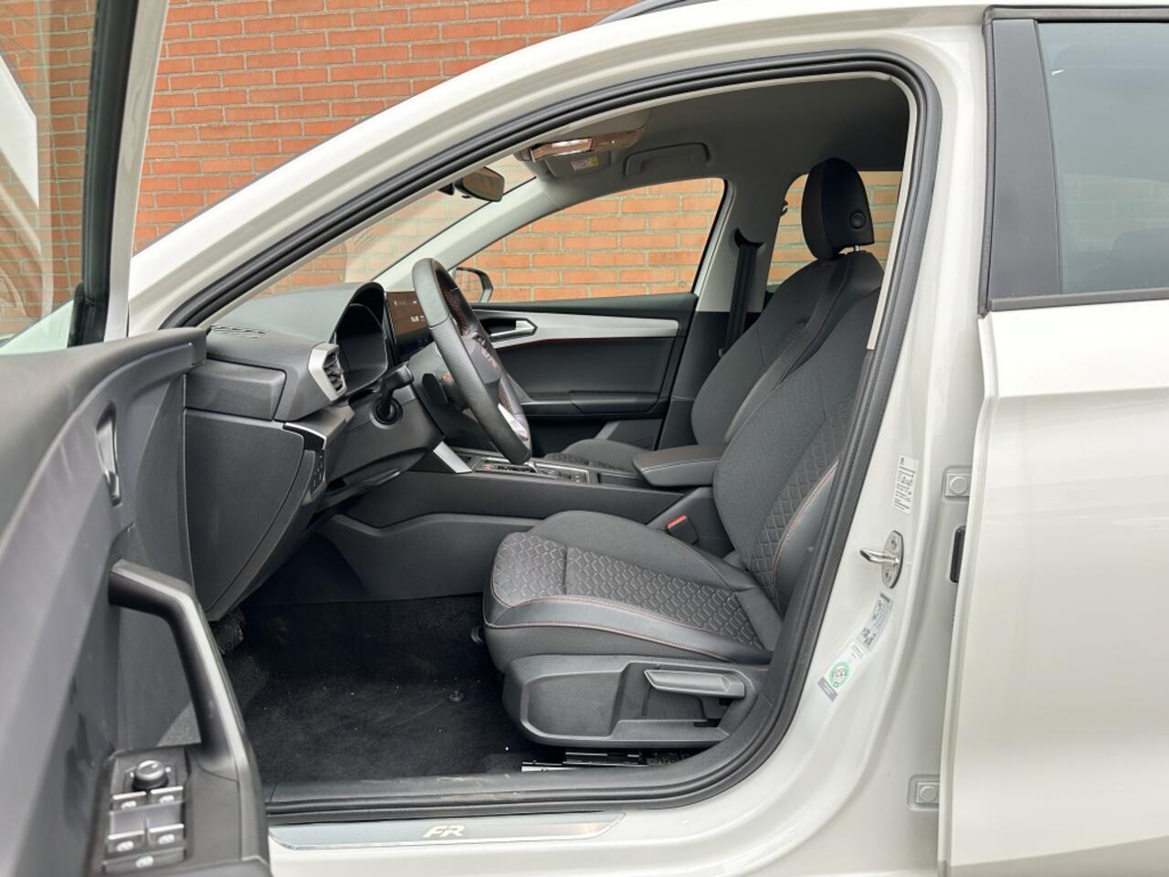 Seat LEON Sportstourer 1.4 TSI eHybride PHEV FR Business Intense 225PK SOH 94%