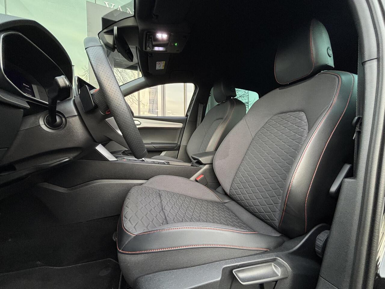 Seat LEON 1.5 eTSI FR Business Intense Stoel-Stuurverwarming | Adapt. Cruise | Dealer Onderhouden