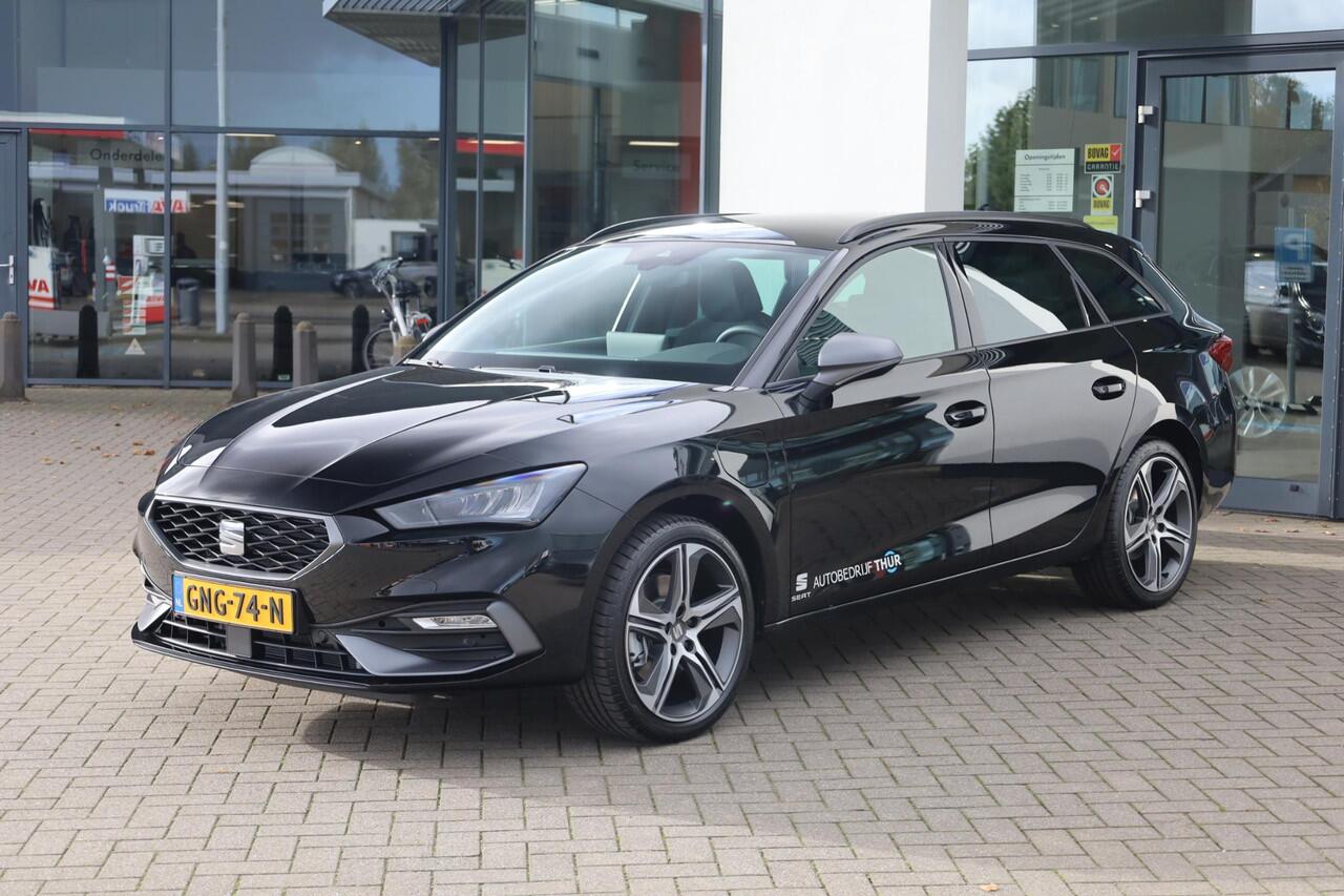 Seat LEON Sportstourer 1.5 TSI e-Hybrid FR PHEV First Edition 204PK / 150kW, Alcantara bekleding, achteruitrijcamera (rear view), full map navigatie, adaptieve cruise control (acc) met Stop & Go en stuurhulp, Apple Carplay / Android Auto, file assistent, verwarmbaa