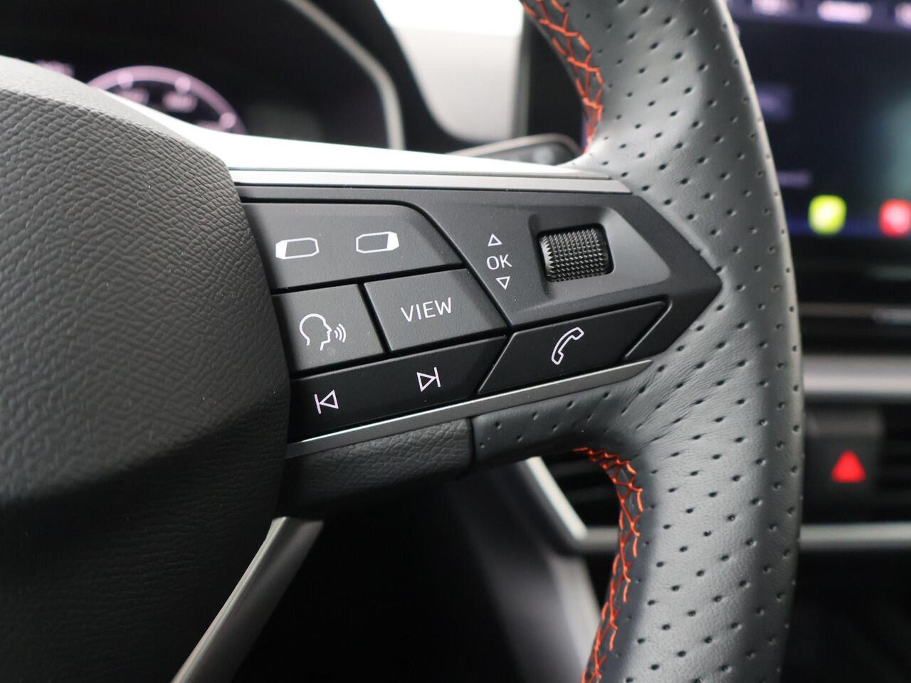 Seat LEON Sportstourer FR Business Intense 1.0 eTSI 81kW / 110pk 7 versn. DSG | Panoramadak |