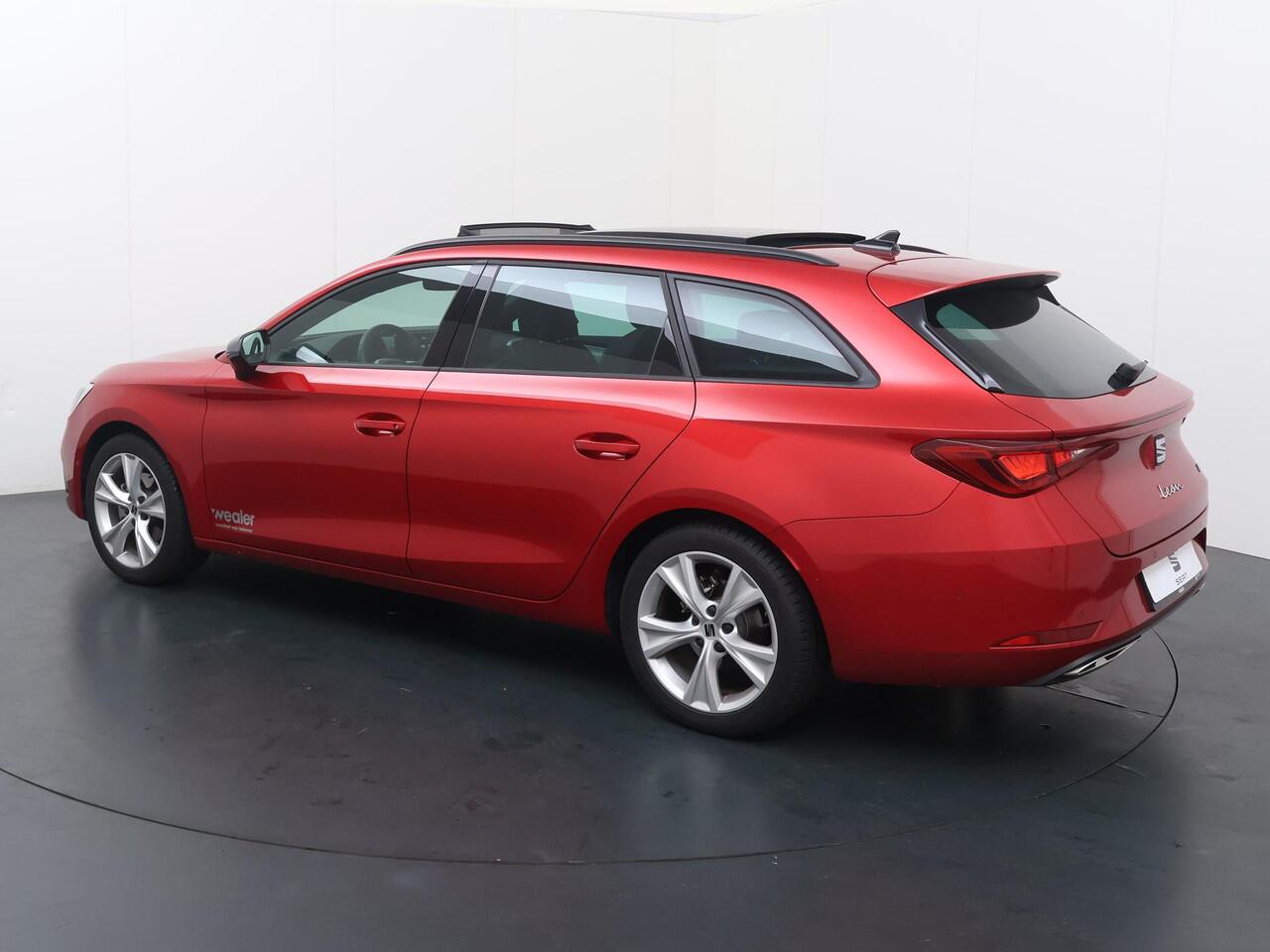 Seat LEON Sportstourer FR Business Intense 1.0 eTSI 81kW / 110pk 7 versn. DSG | Panoramadak |