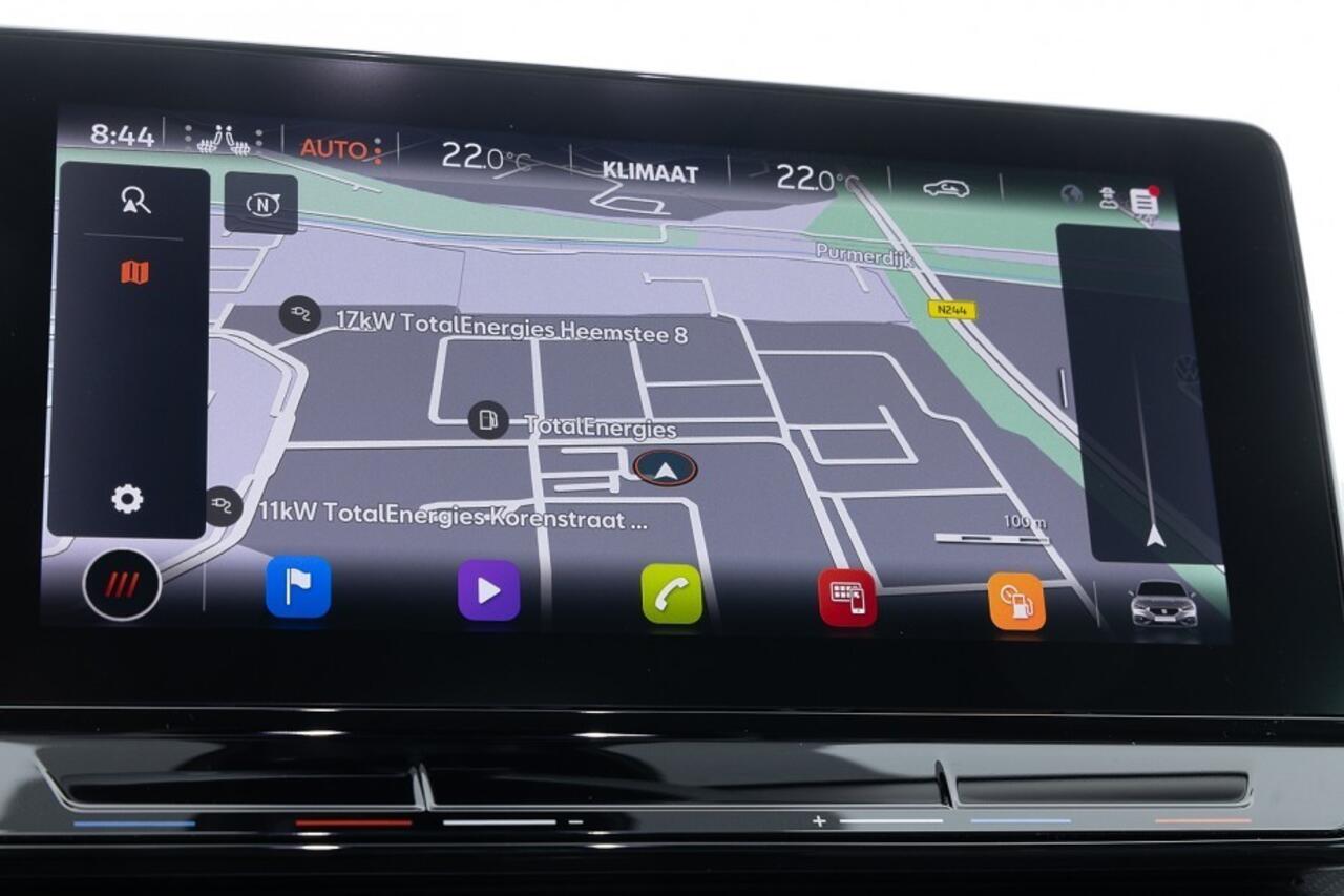 Seat LEON 1.0 eTSI Style Business Intense Automaat | NAVI | CAMERA