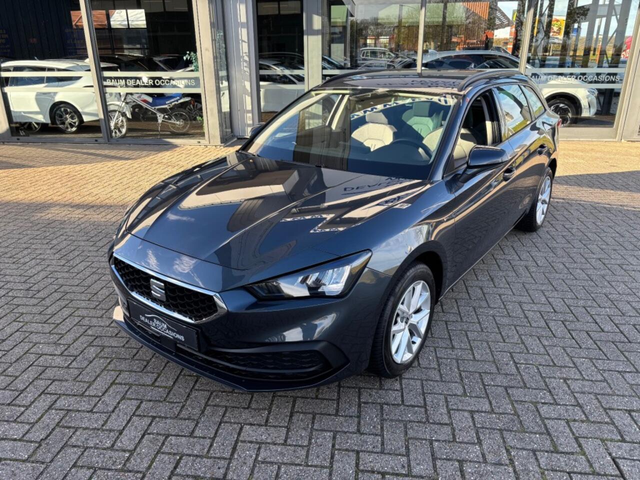 Seat LEON 1.0 ETSI STYLE AUTOMAAT LMV CARPLAY WINTERPACK PDC-CAMERA