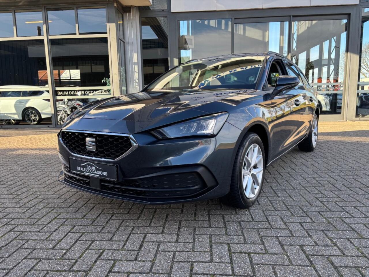 Seat LEON 1.0 ETSI STYLE AUTOMAAT LMV CARPLAY WINTERPACK PDC-CAMERA