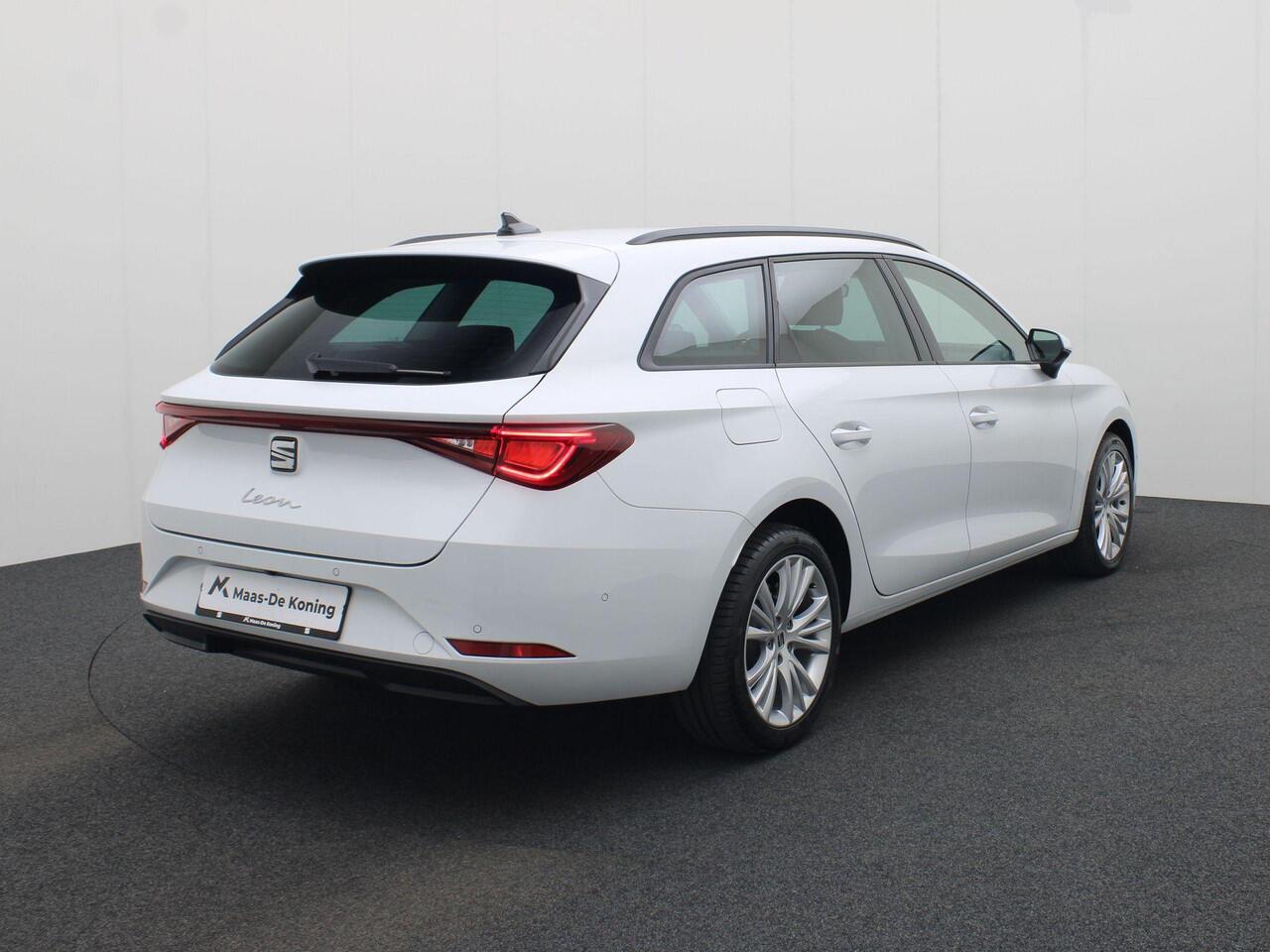 Seat LEON Sportstourer 1.5eTSI/150PK Style DSG · Camera + Parkeersensoren · Keyless · Apple/Android Car Play · Garantie tot maart 2029 · TOPDEAL