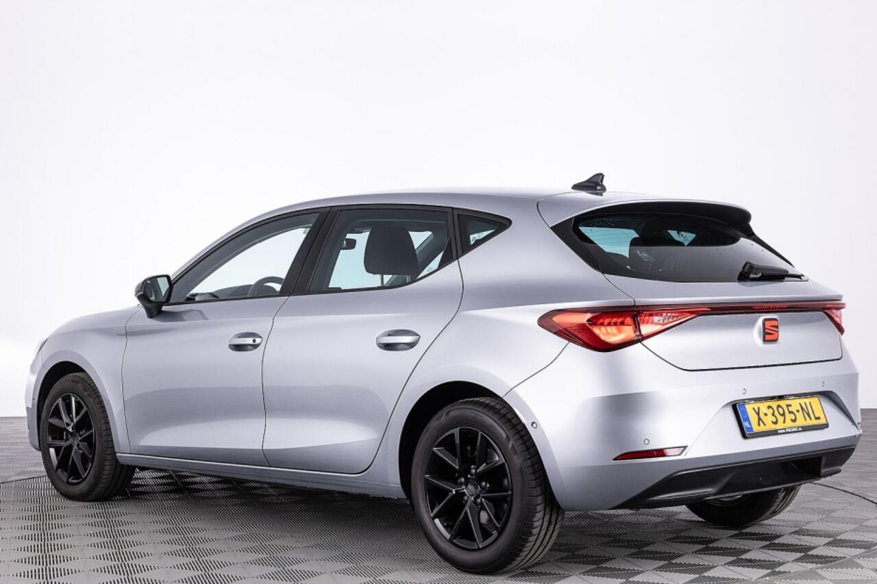 Seat LEON 1.0 eTSI Style Business Intense Automaat | NAVI | CAMERA