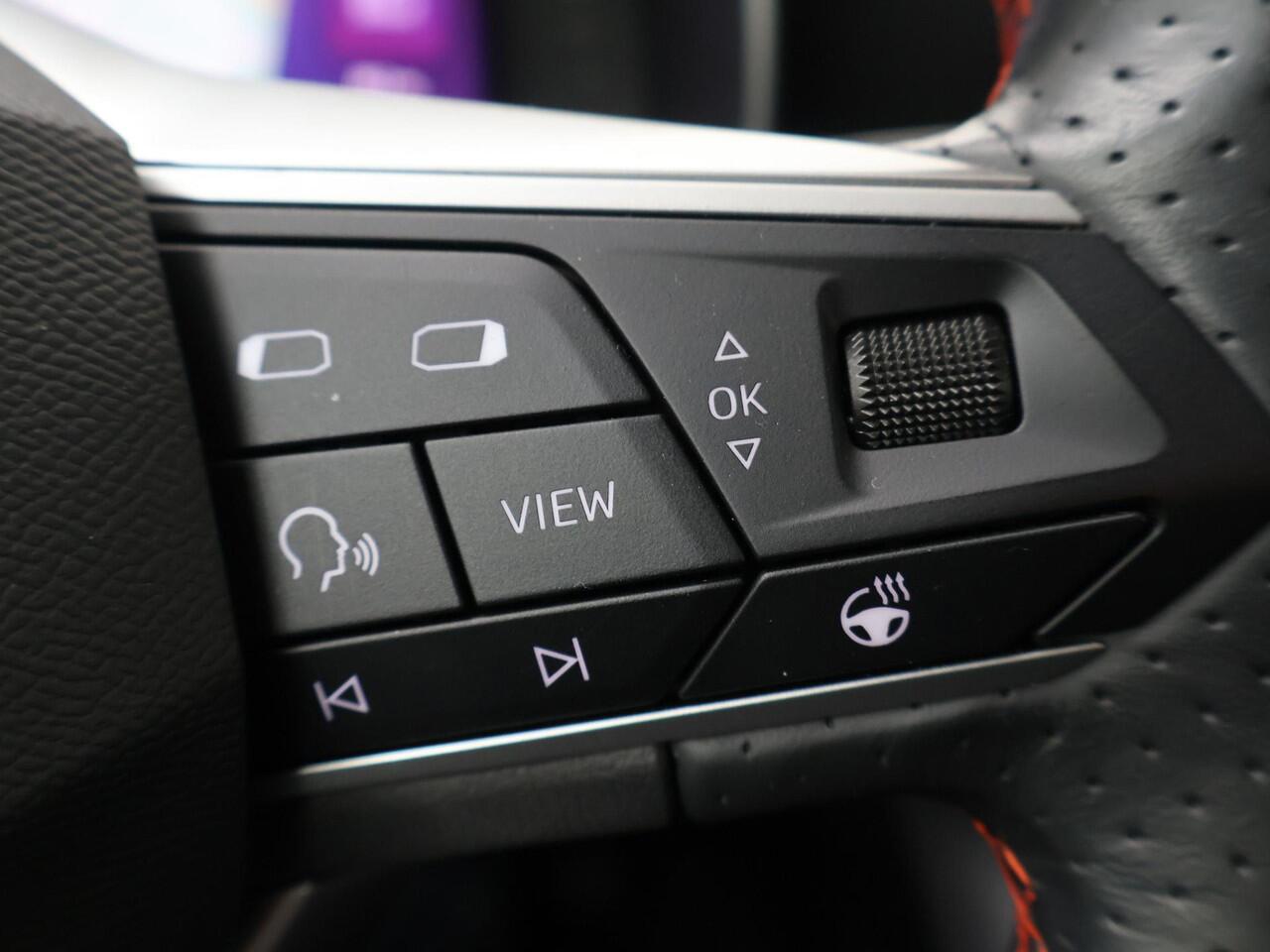 Seat LEON Sportstourer 1.4 TSI eHybrid PHEV FR Business Intense | 204 PK | SoH 99% | Trekhaak | Camera | LED | Carplay |