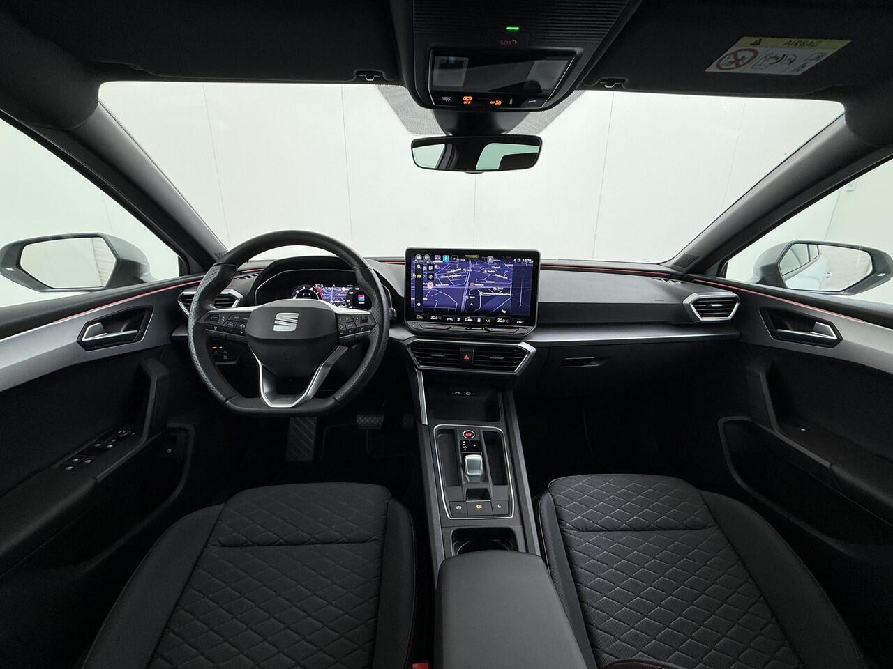 Seat LEON Sportstourer 1.5 TSI e-Hybrid FR PHEV First Edition SOH 100% | Camera | LMV | Navigatie |