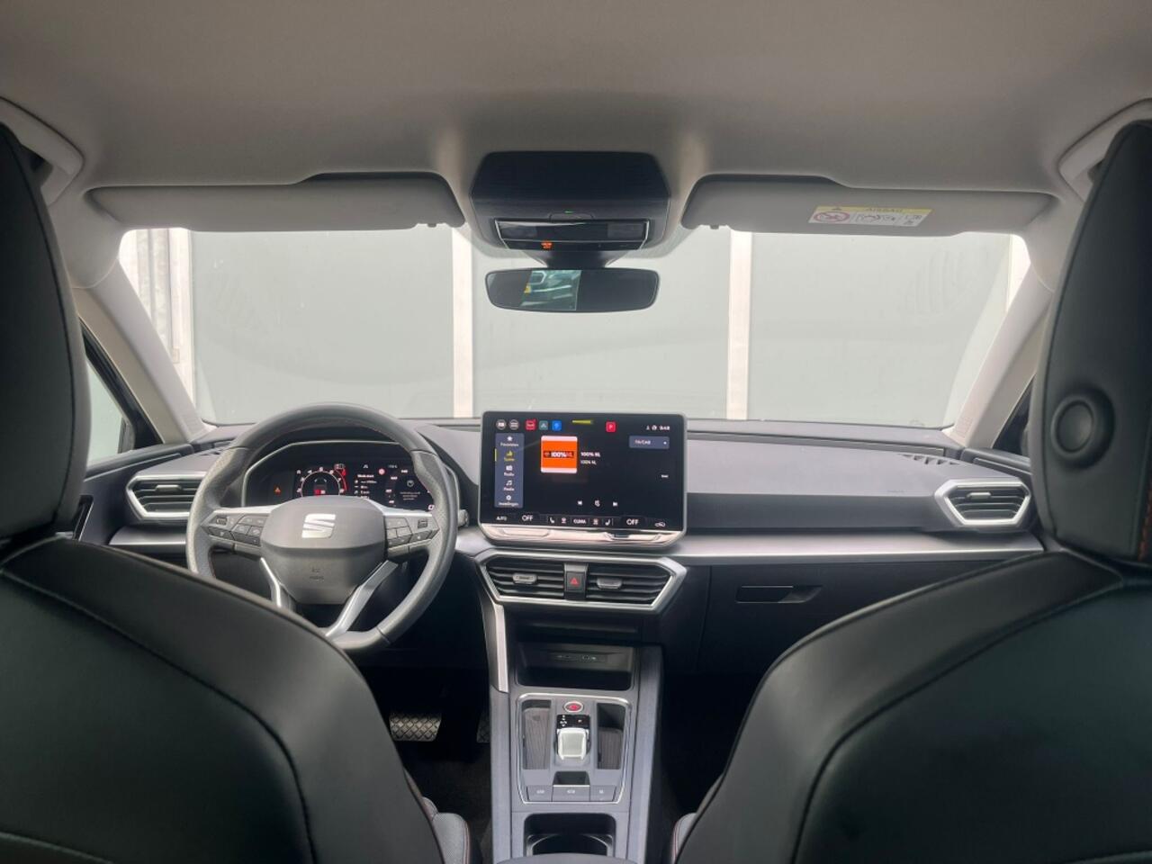 Seat LEON Sportstourer 1.5 eTSI 150pk DSG FR | ACC | Camera | Side Assist