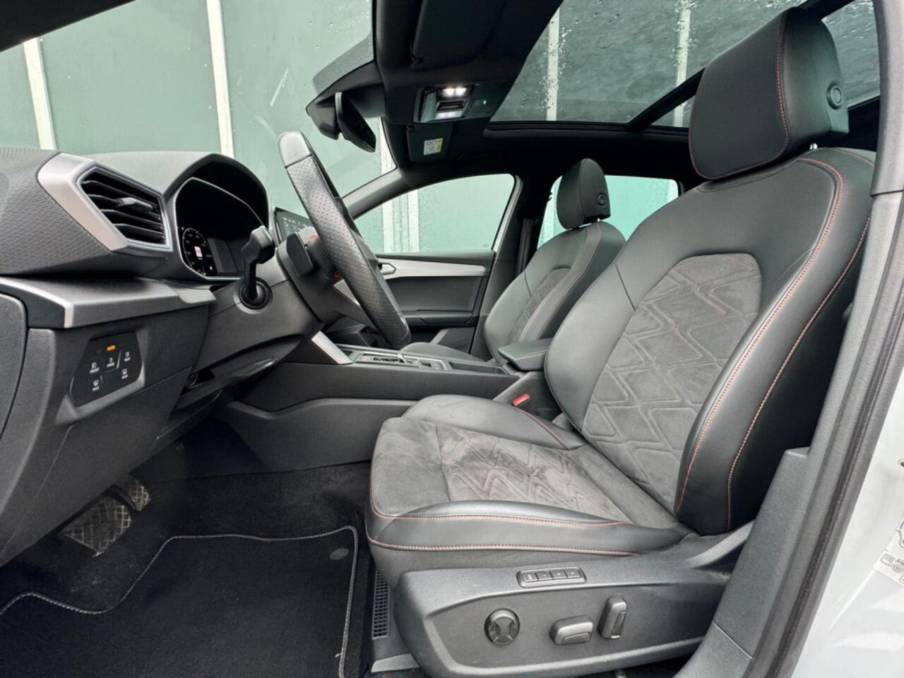 Seat LEON Sportstourer 1.0 eTSI 110pk DSG FR Business | ACC | Pano | Elk S