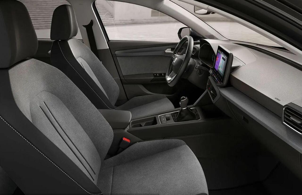 Seat LEON Sportstourer 1.5 TSI e-Hybrid Style Business Intense