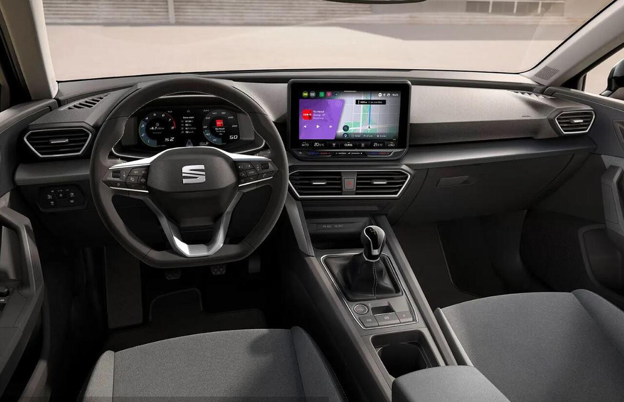 Seat LEON Sportstourer 1.5 TSI e-Hybrid Style Business Intense