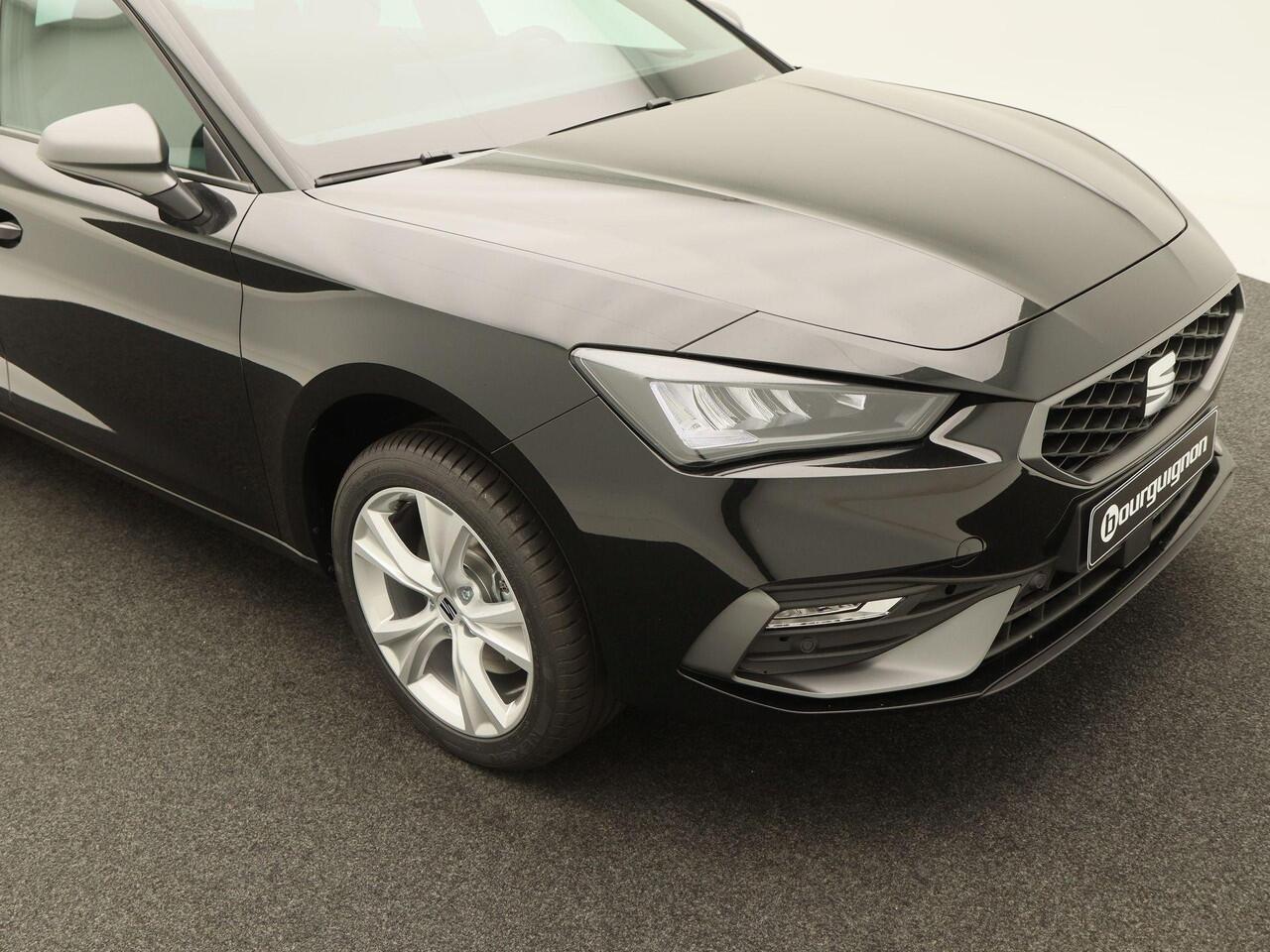 Seat LEON Sportstourer FR Business 1.5 TSI eHybrid PHEV 204pk | Trekhaak | Navigatie | Stoelverwarming | Keyless