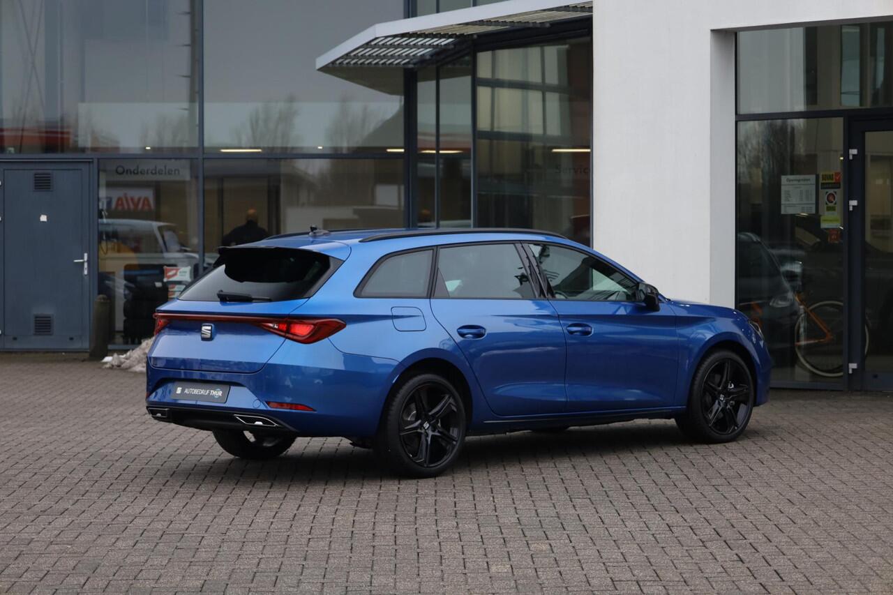 Seat LEON Sportstourer 1.5 TSI e-Hybrid FR Business 204PK / 150kW, Achteruitrijcamera, 3-zone Climatronic, Apple Carplay & Android Auto, dodehoeksensor, adaptive cruise control, grootlichtassistent, keyless start, volledig digitaal instrumentenpaneel (Virtual Cockp