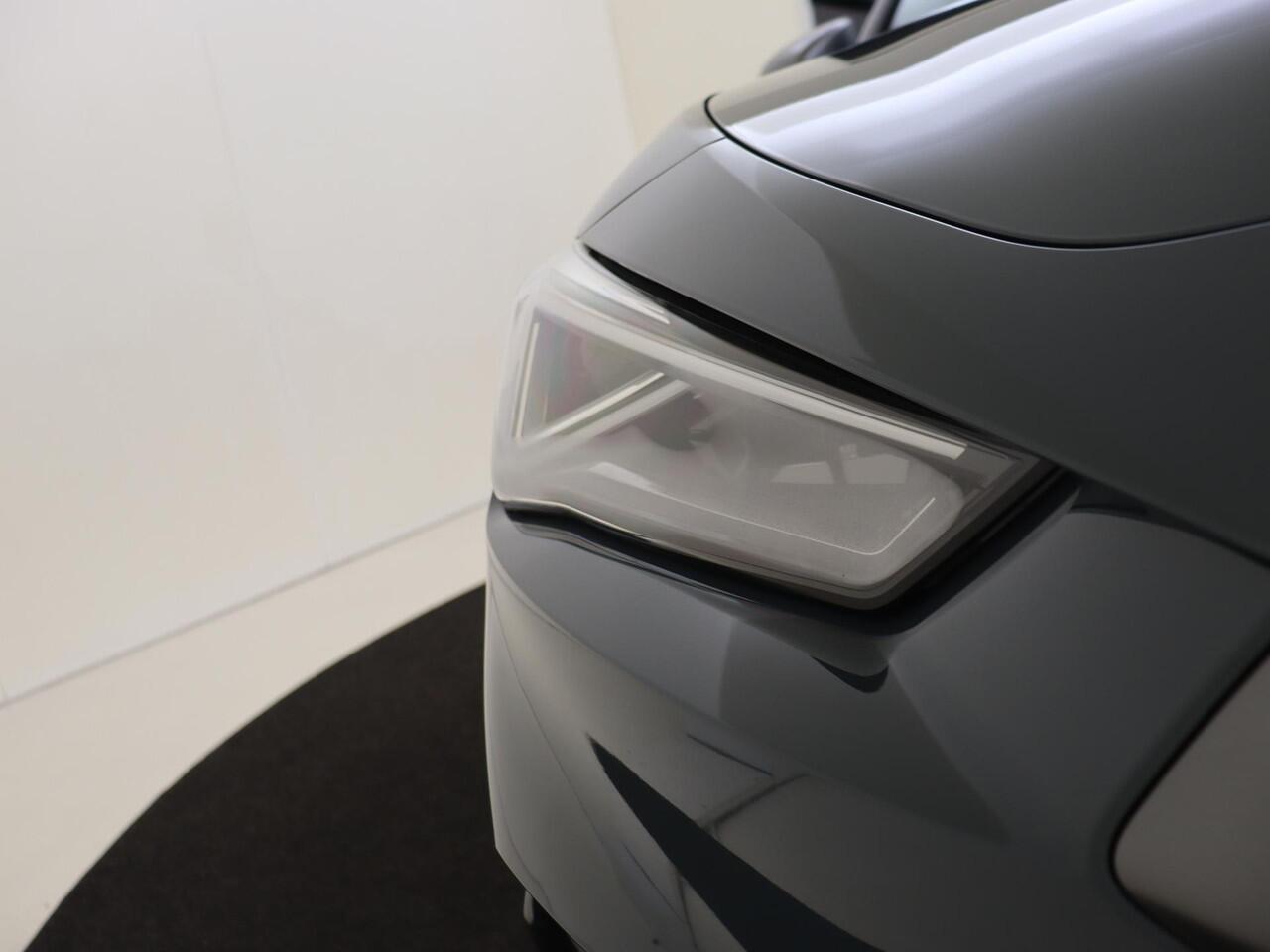 Seat LEON Sportstourer 1.5 TSI e-Hybrid FR Business