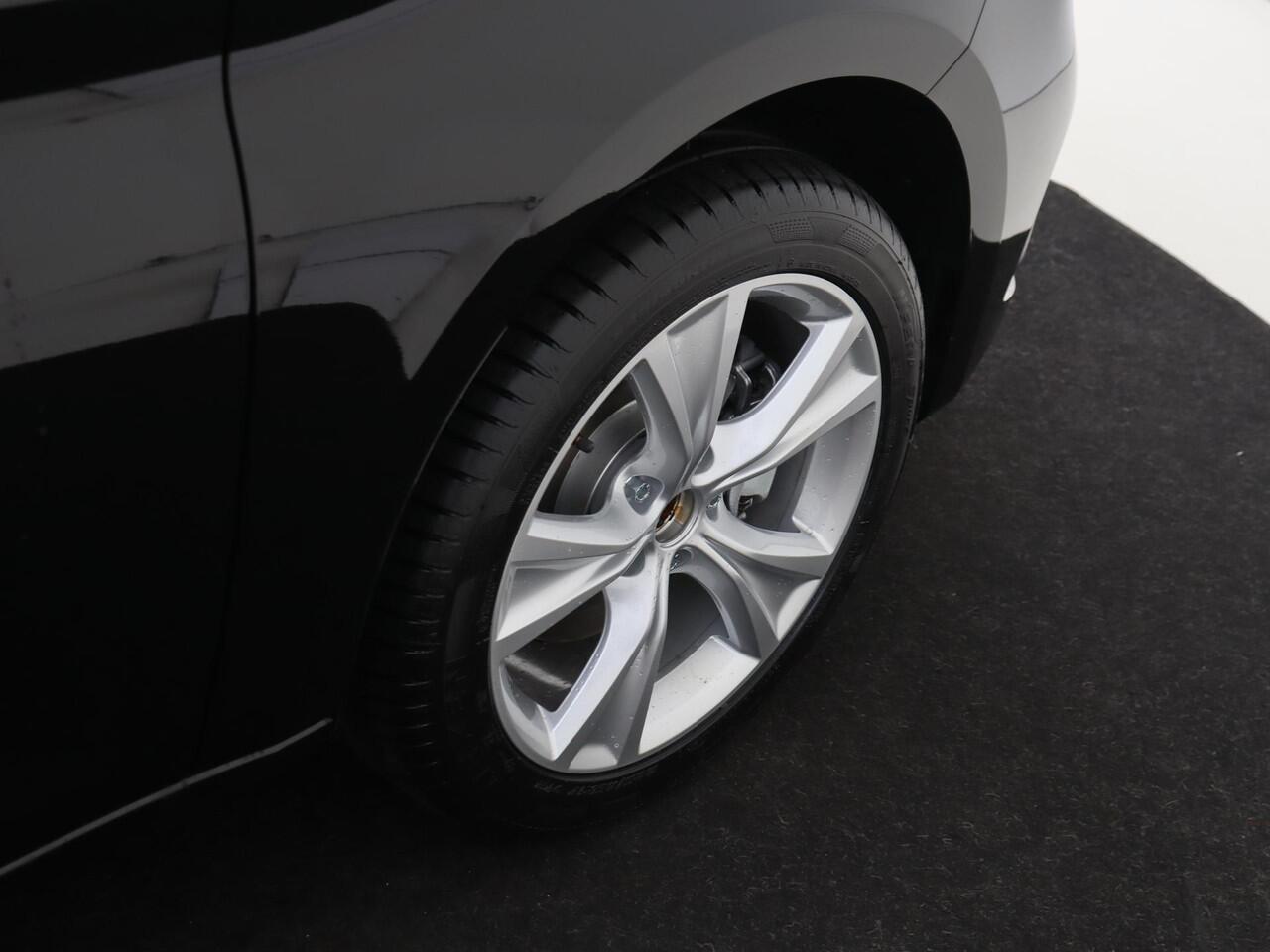 Seat LEON Sportstourer 1.5 TSI e-Hybrid FR Business