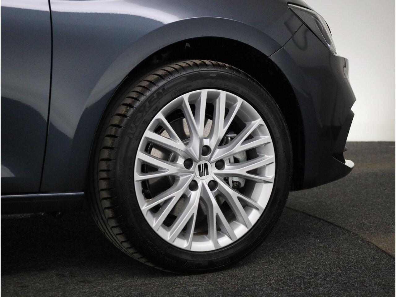 Seat LEON Sportstourer Style 1.5 TSI eHybrid 150 kW / 204 pk