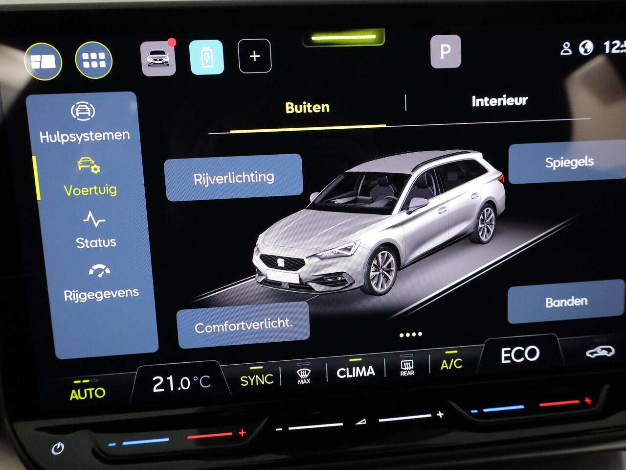 Seat LEON Sportstourer 1.5 TSI e-Hybrid FR PHEV First Edition 204 pk Automaat | Verlengde garantie | Navigatie | Parkeersensoren | Achteruitrijcamera | Adaptieve cruise control |