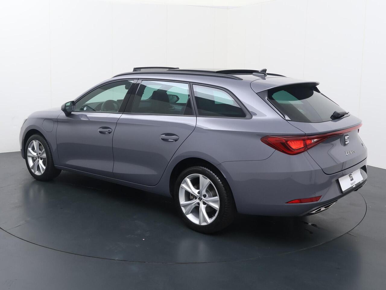 Seat LEON Sportstourer FR Business 1.5 TSI eHybrid 150 kW / 204 PK DSG | Panoramadak |