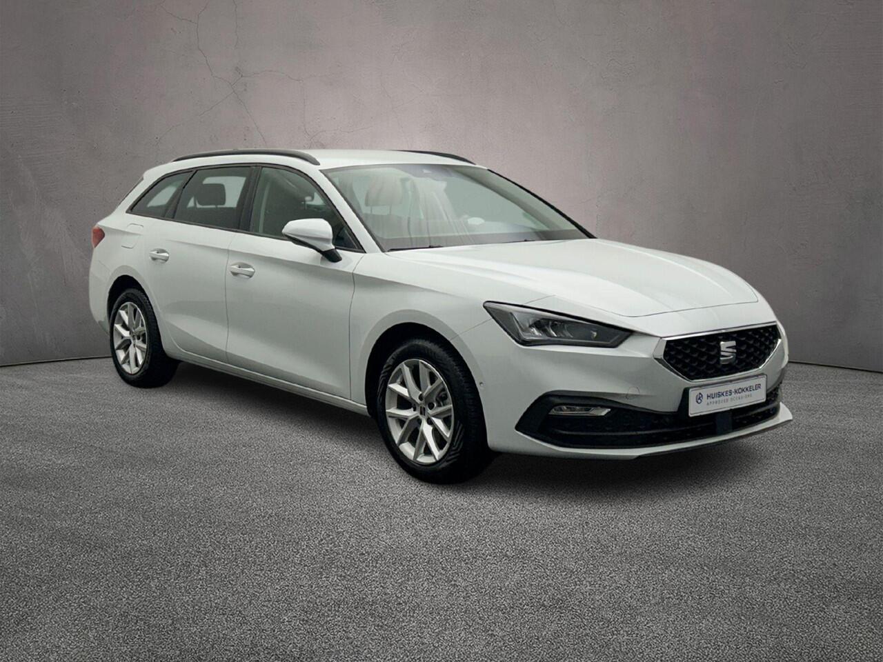 Seat LEON Sportstourer Style Business Intense 1.5 eTSI 150pk DSG Automaat Adaptive cruise control, Achteruitrijcamera, Navigatie, LED koplampen, Parkeersensoren, App connect