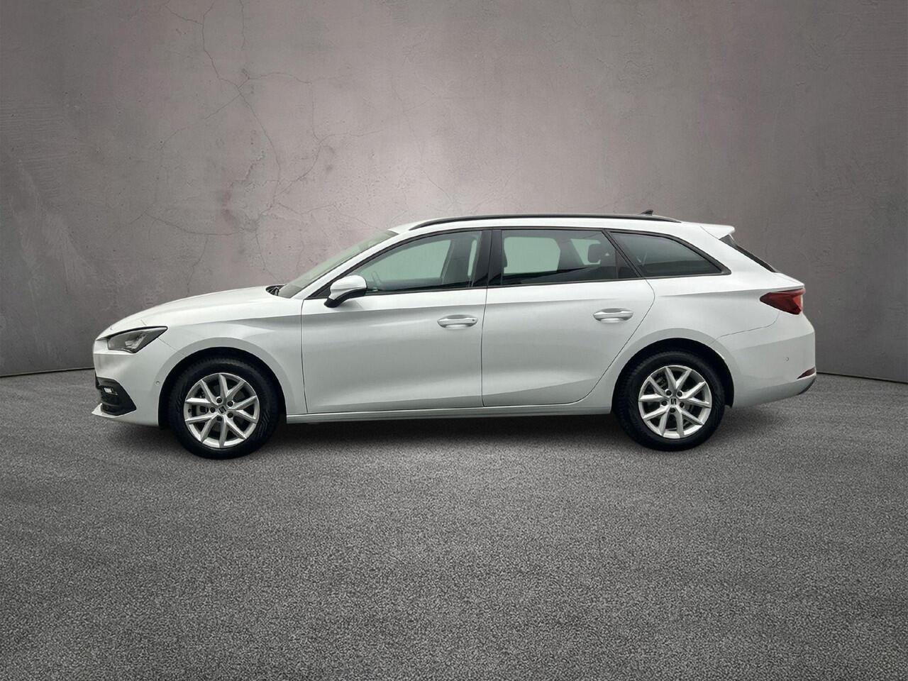 Seat LEON Sportstourer Style Business Intense 1.5 eTSI 150pk DSG Automaat Adaptive cruise control, Achteruitrijcamera, Navigatie, LED koplampen, Parkeersensoren, App connect