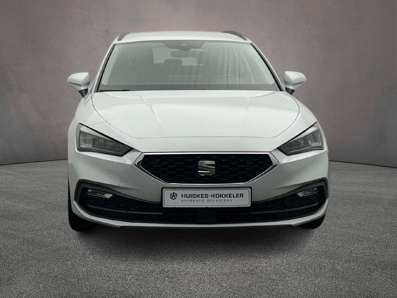 Seat LEON Sportstourer Style Business Intense 1.5 eTSI 150pk DSG Automaat Adaptive cruise control, Navigatie, Achteruitrijcamera, LED koplampen, Parkeersensoren