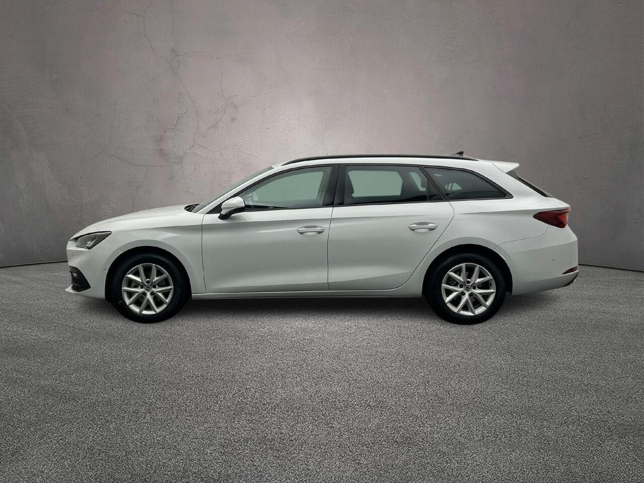 Seat LEON Sportstourer Style Business Intense 1.5 eTSI 150pk DSG Automaat Adaptive cruise control, Navigatie, Achteruitrijcamera, LED koplampen, Parkeersensoren