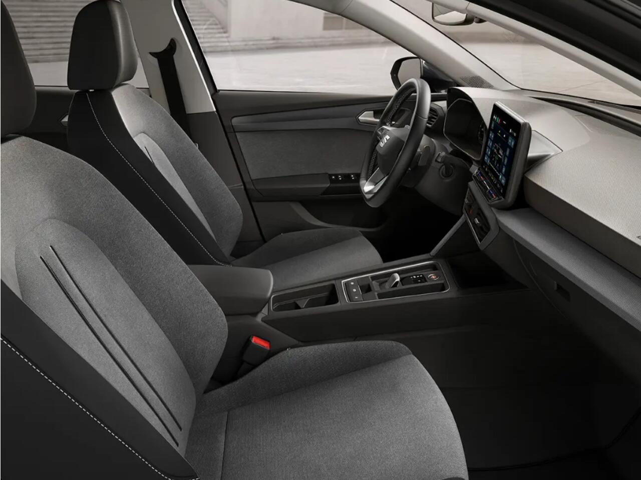 Seat LEON Sportstourer Style Business Intense 1.5 TSI eHybrid 150 kW /204 PK Stationwagen 6 versn. DSG | trekhaak |